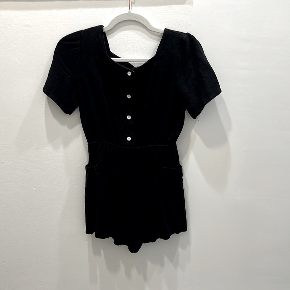 Black Shortsleeved Jumpsuits Shorts Rompers - Small